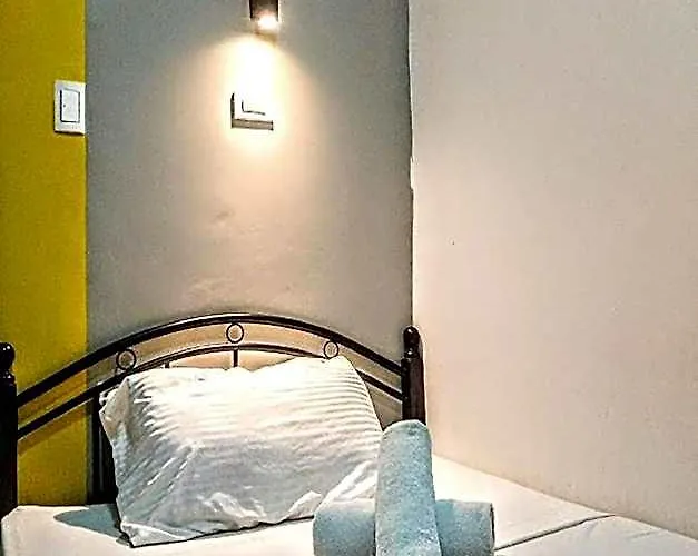 Hometel Barrio House Mactan Hotel Lapu-Lapu City